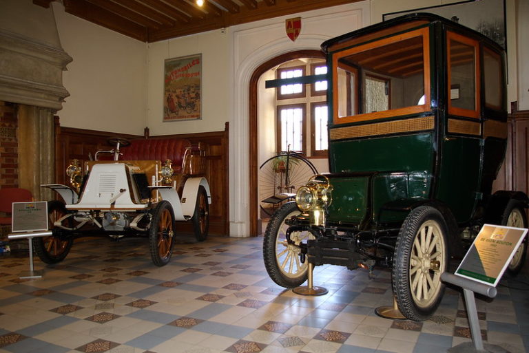 Musée de l’Automobile Henri Malartre Automobile Museums